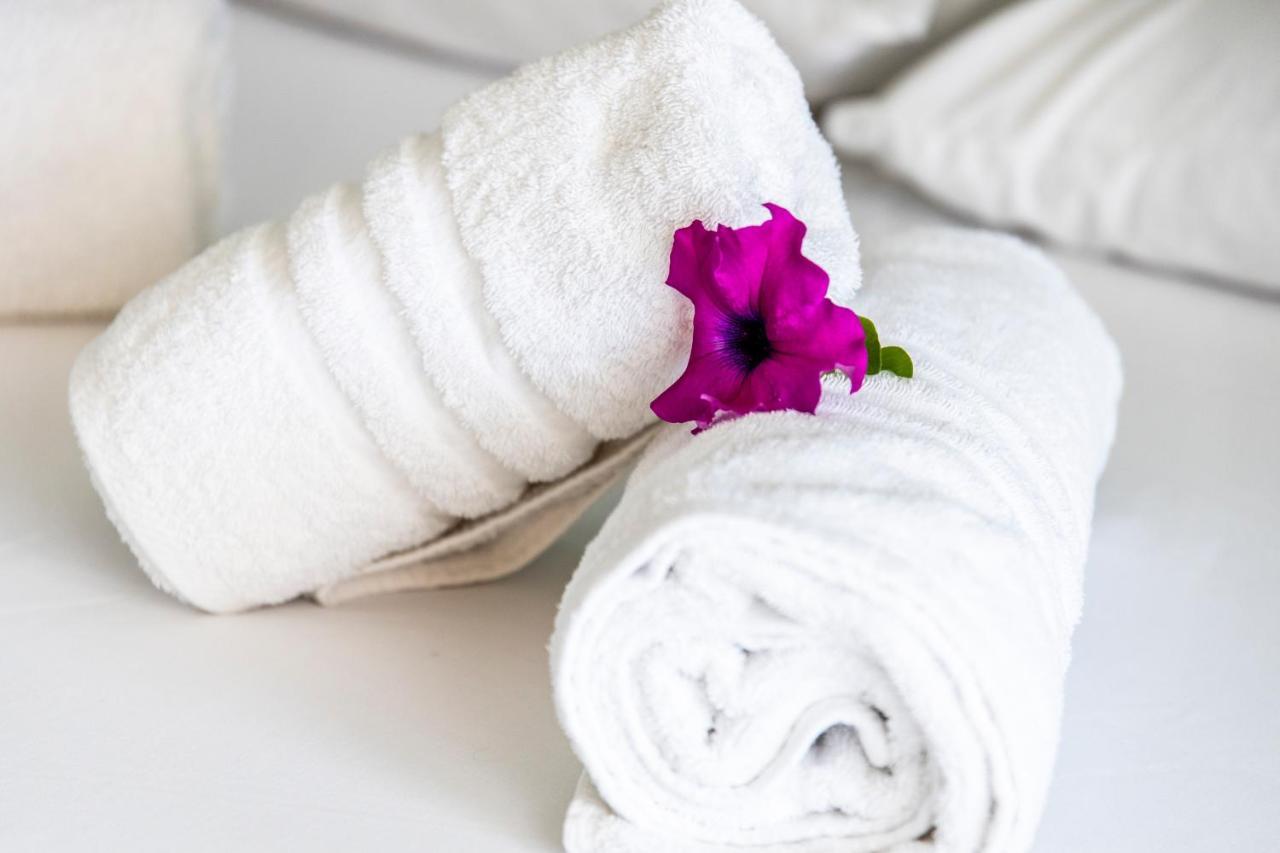 Onites Elegant Suites سكالا بوتامياس المظهر الخارجي الصورة